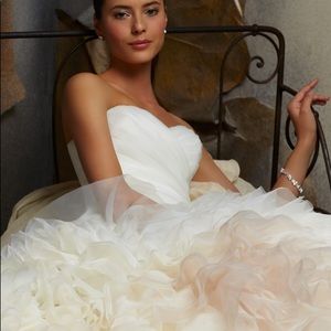 Madeline Gardner New York Bridal Gown